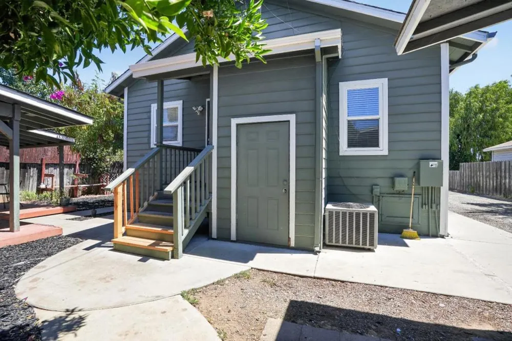 7221 Forest Street Gilroy, CA 95020