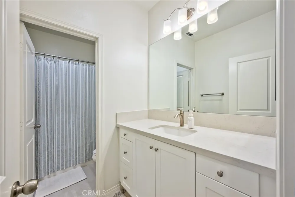 1821 Sonata La Habra, CA 90631