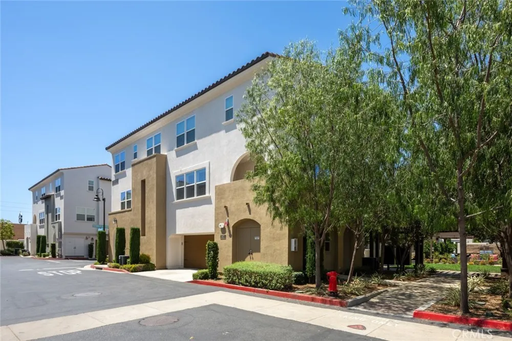 1821 Sonata La Habra, CA 90631