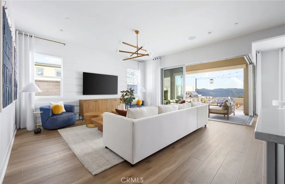 523 Corkscrew Road Rancho Mission Viejo, CA 92694