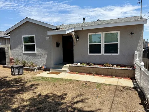 220 Orange Avenue