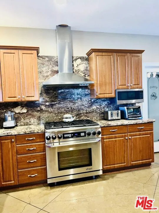 22168 Roe Way Cottonwood, CA 96022