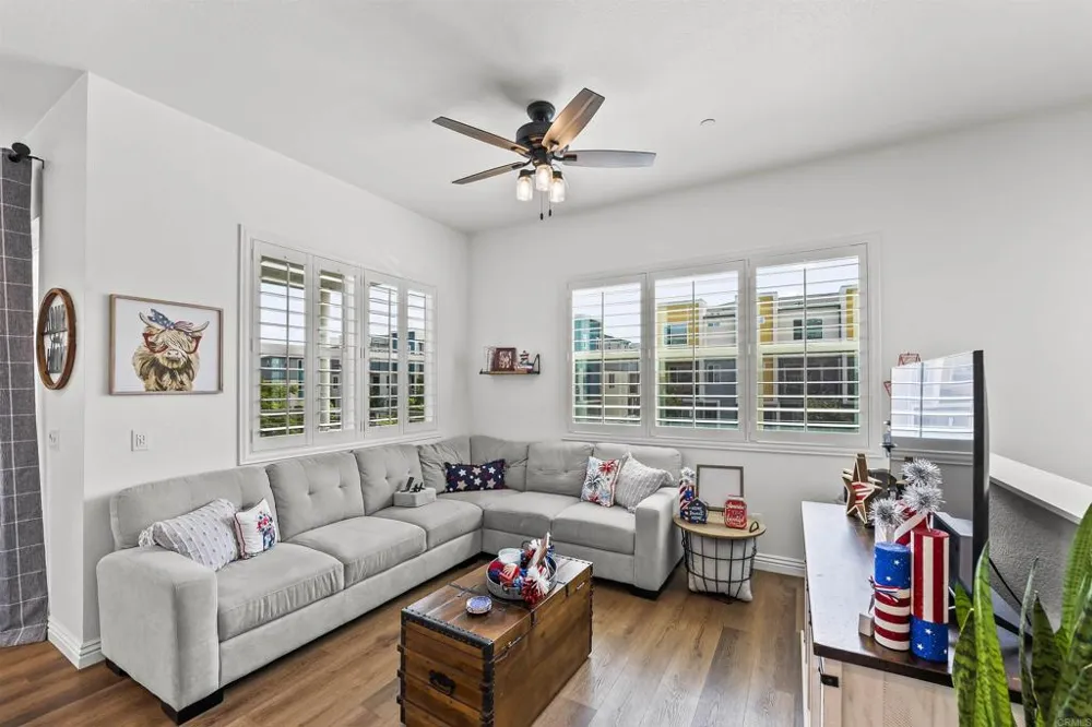 3002 Bravo Loop #2 Chula Vista, CA 91915