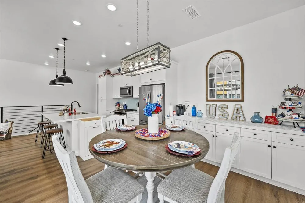 3002 Bravo Loop #2 Chula Vista, CA 91915