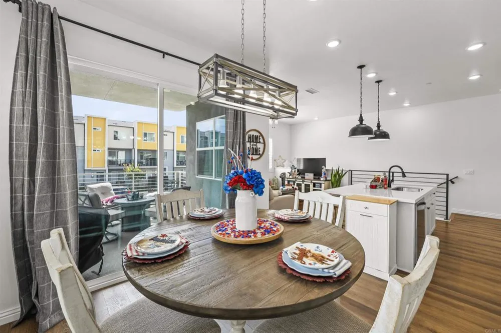 3002 Bravo Loop #2 Chula Vista, CA 91915