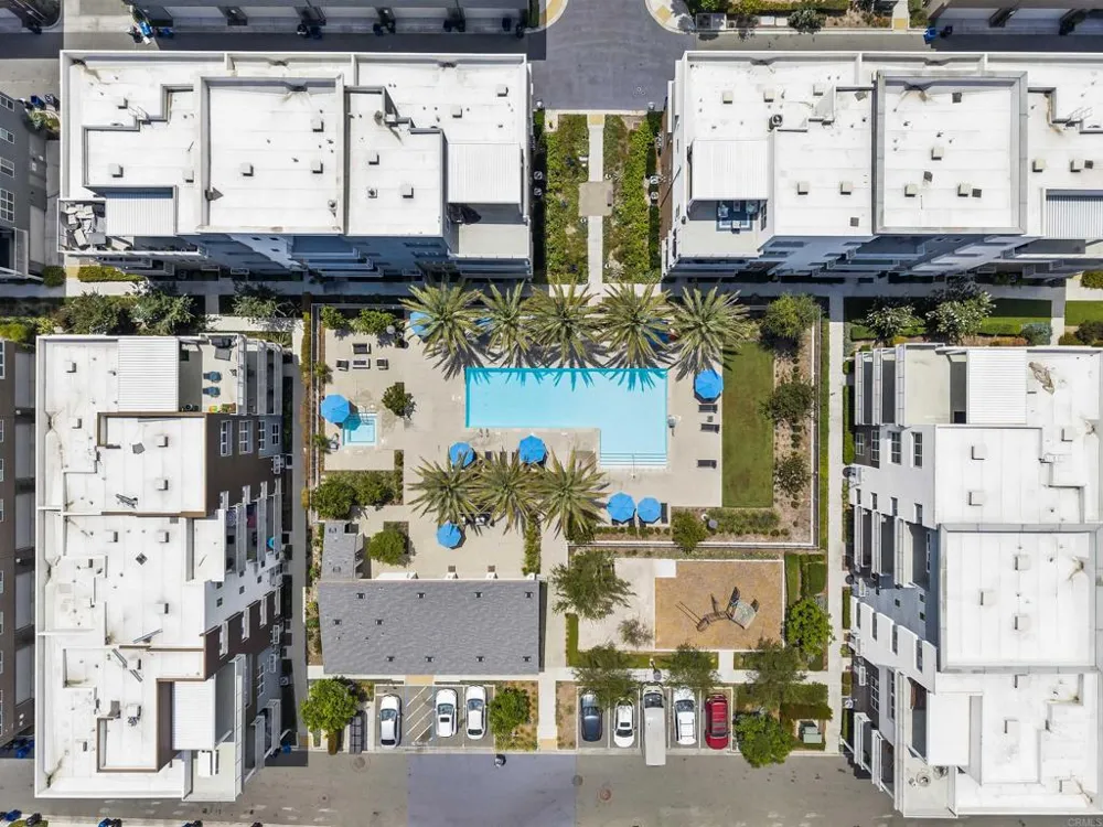 3002 Bravo Loop #2 Chula Vista, CA 91915