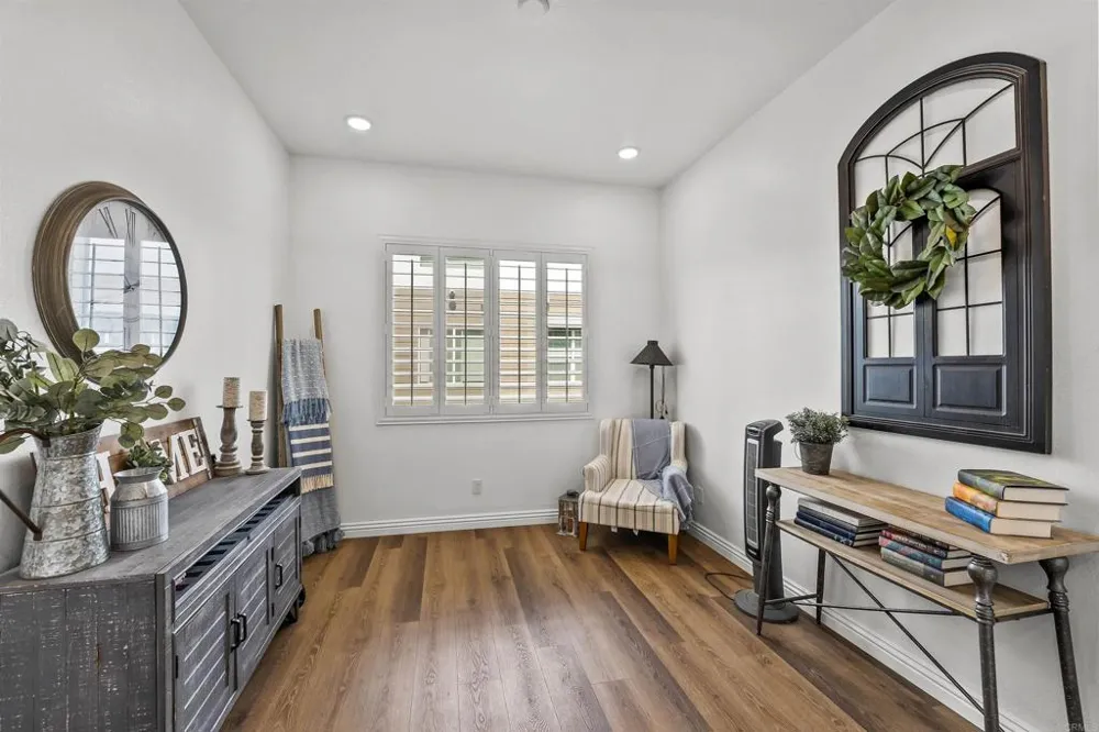 3002 Bravo Loop #2 Chula Vista, CA 91915
