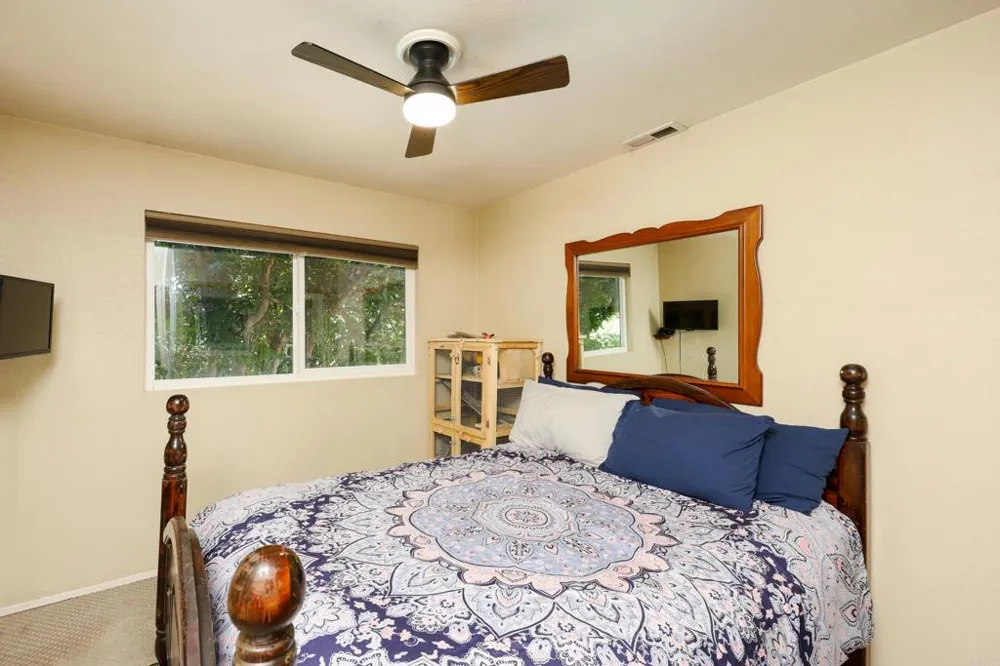 11071 El Nopal Lakeside, CA 92040