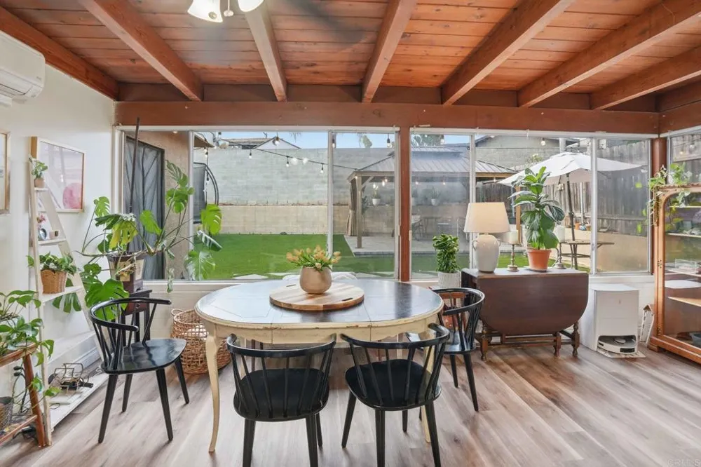 3429 Newberry Street National City, CA 91950