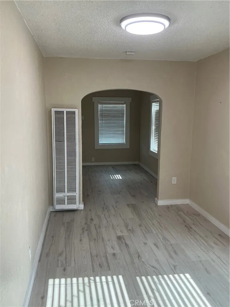 723 W 9th San Jacinto, CA 92582