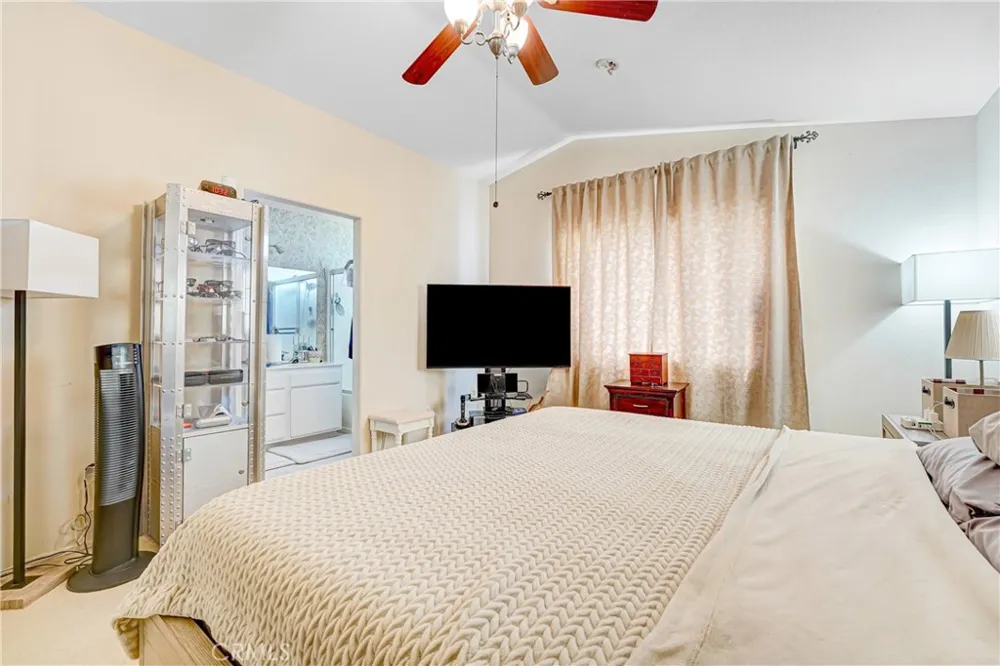 976 Baycrest Lane Harbor City, CA 90710