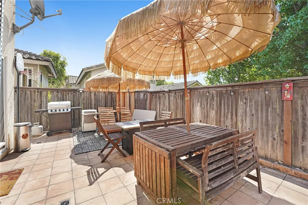 976 Baycrest Lane Harbor City, CA 90710