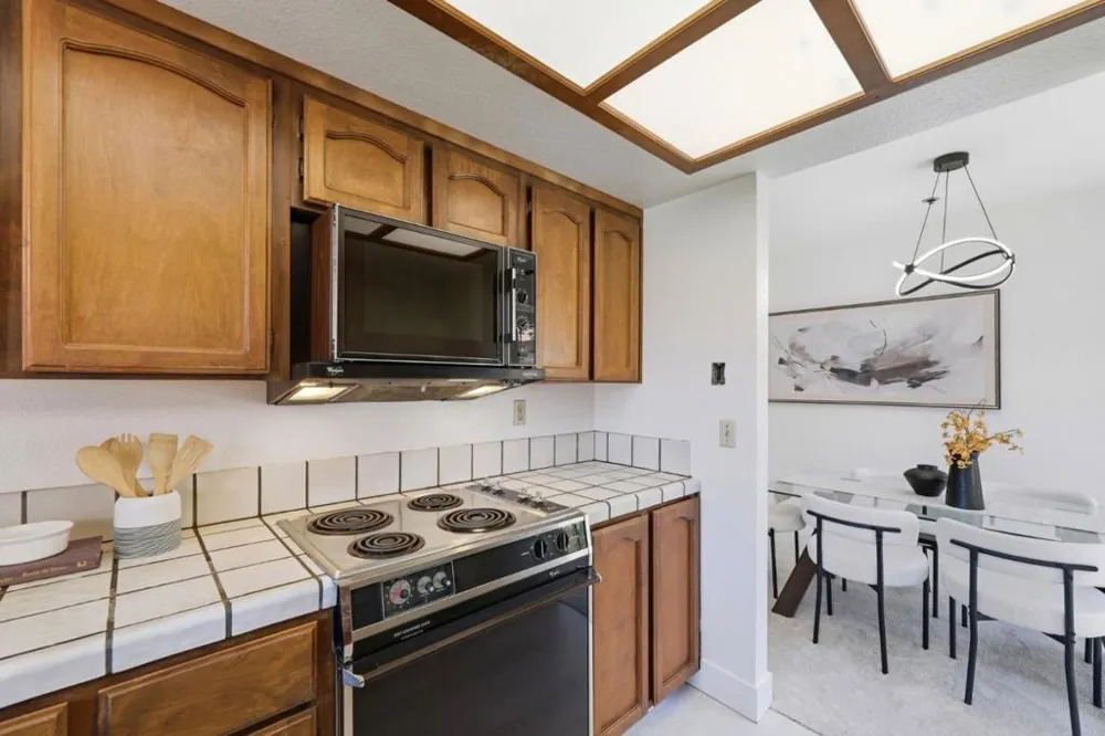 20714 Celeste Circle Cupertino, CA 95014