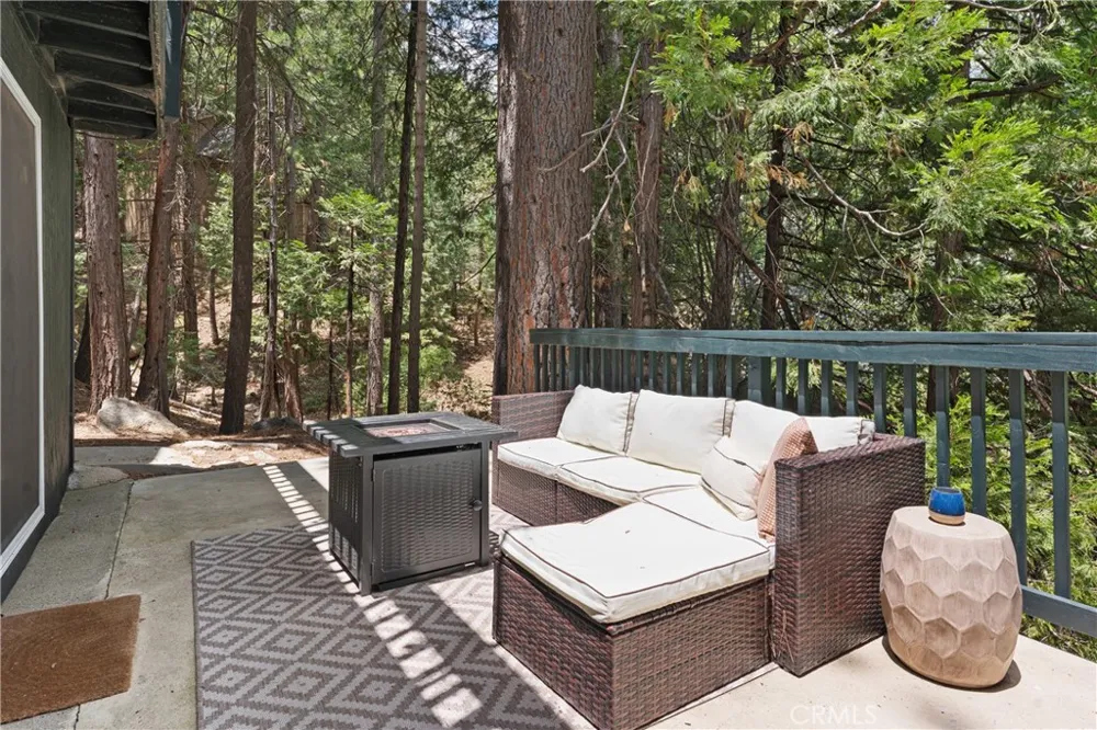 476 Annandale Lake Arrowhead, CA 92352