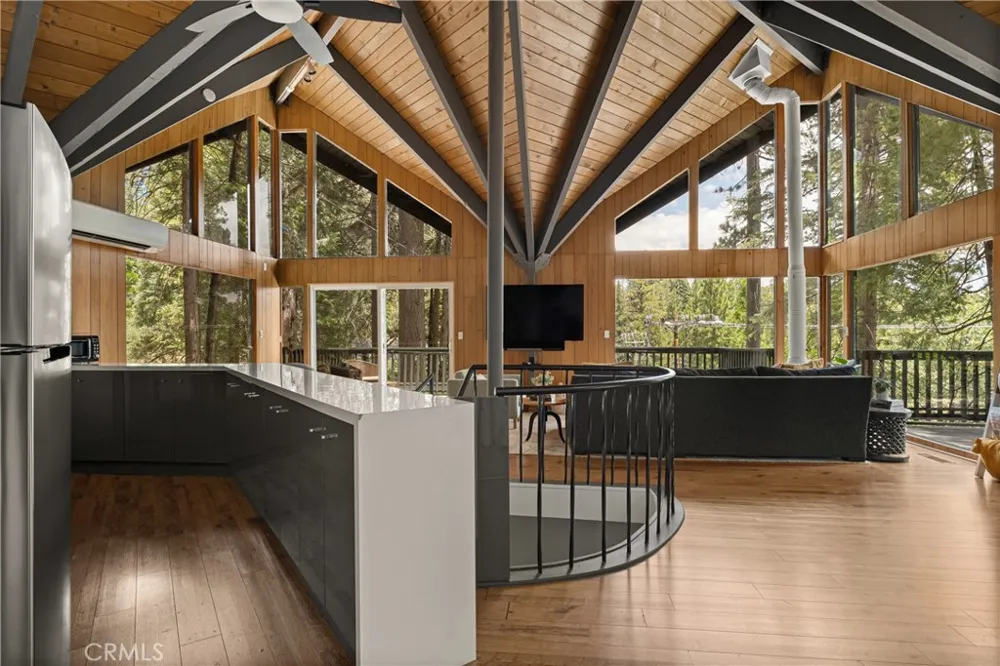 476 Annandale Lake Arrowhead, CA 92352