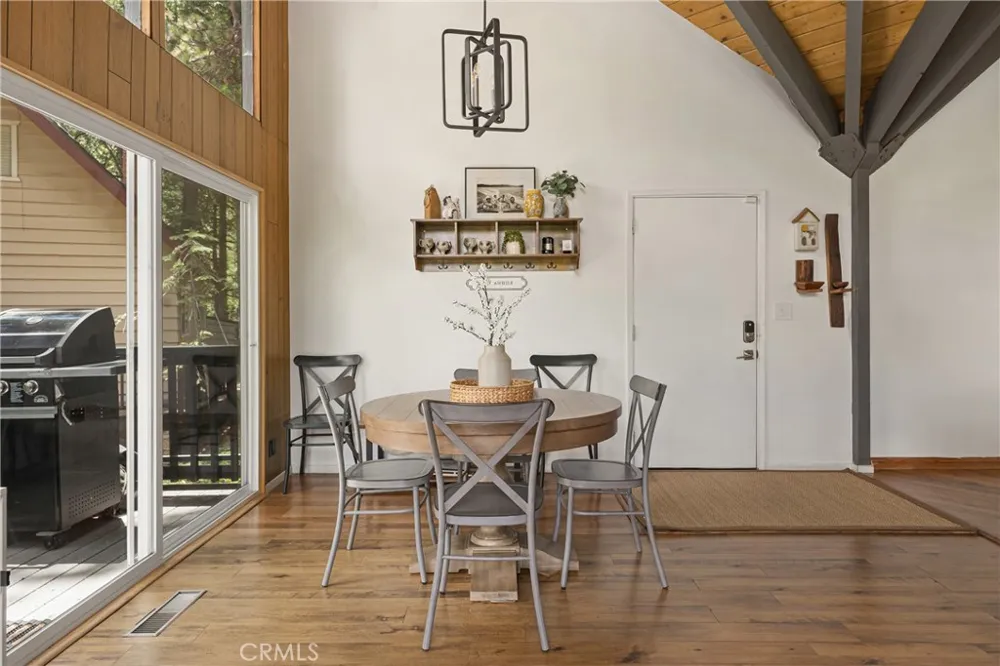 476 Annandale Lake Arrowhead, CA 92352