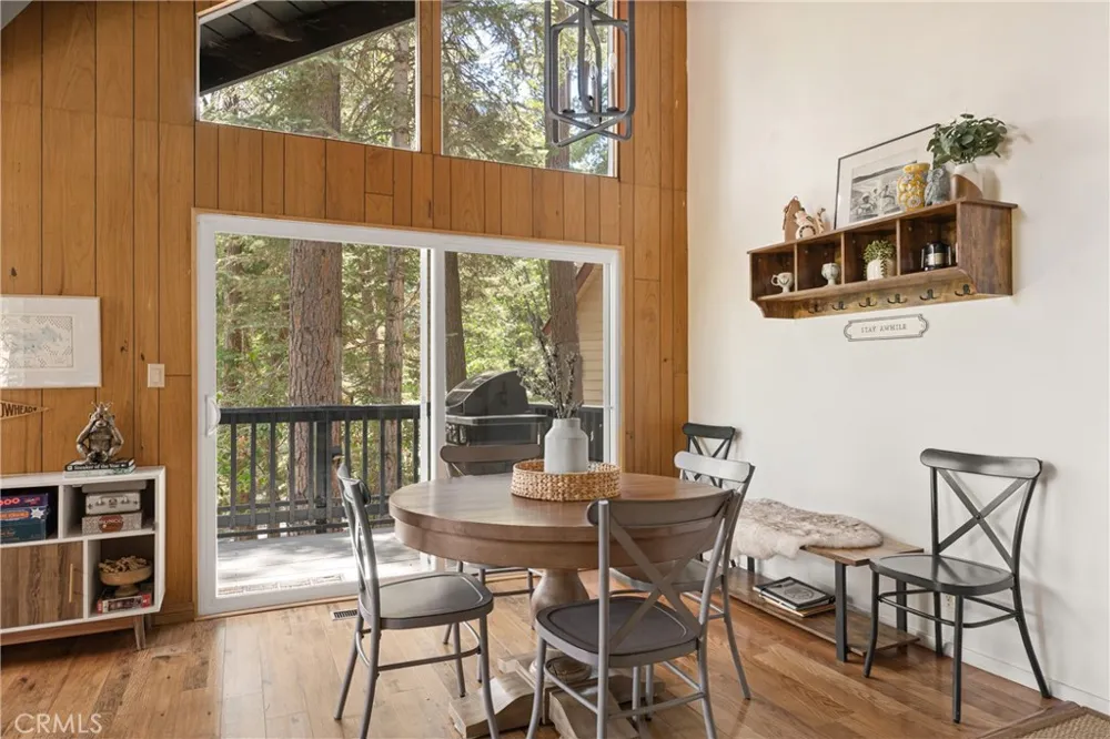 476 Annandale Lake Arrowhead, CA 92352