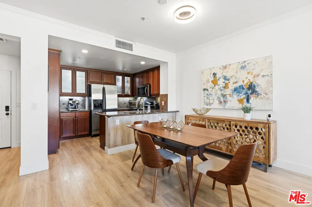 6020 Seabluff Drive #411 Playa Vista, CA 90094