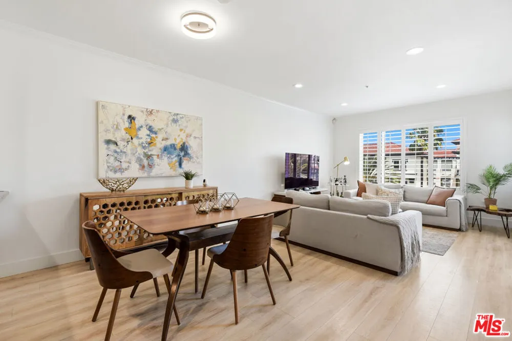 6020 Seabluff Drive #411 Playa Vista, CA 90094