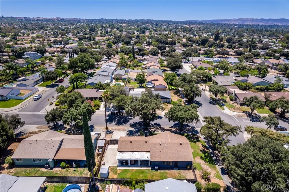 1501 Cambridge Avenue Redlands, CA 92374