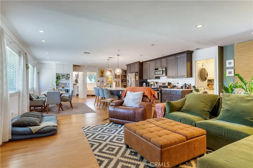 1501 Cambridge Avenue Redlands, CA 92374