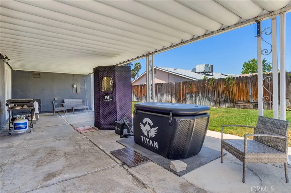 1501 Cambridge Avenue Redlands, CA 92374