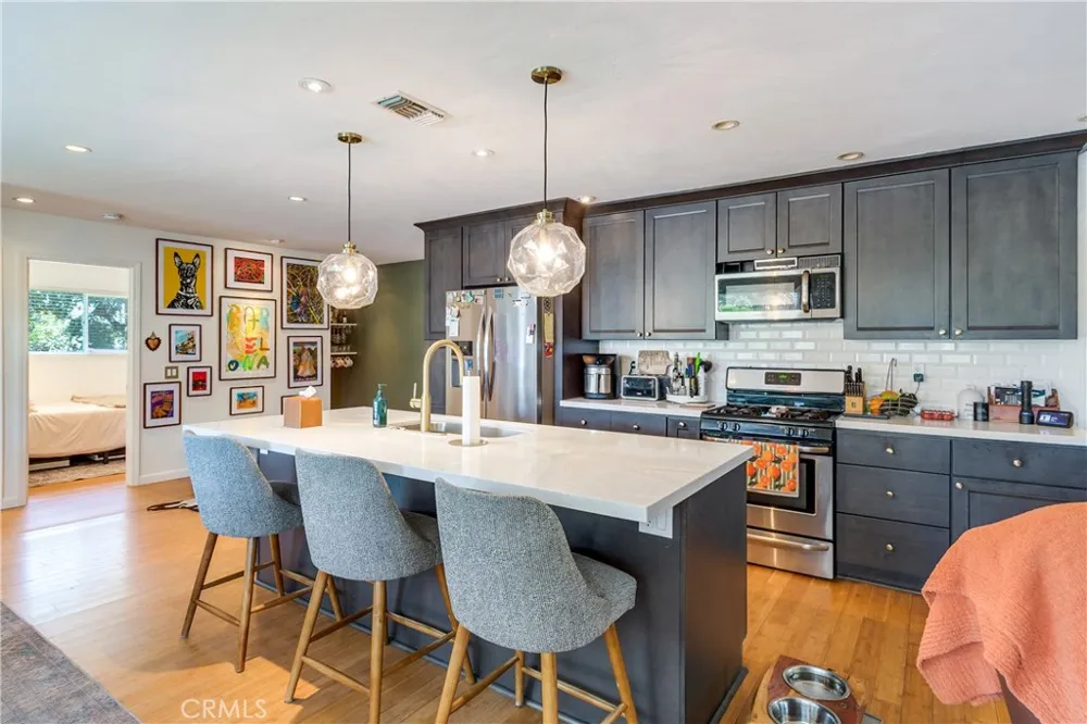 1501 Cambridge Avenue Redlands, CA 92374