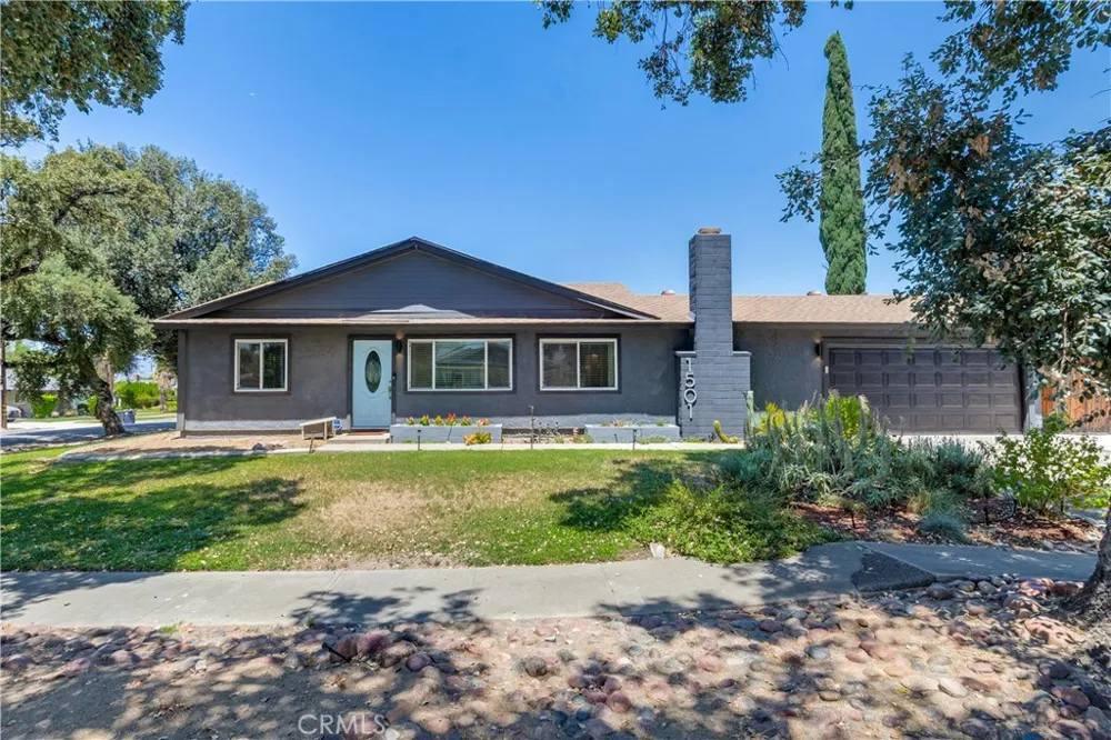 1501 Cambridge Avenue Redlands, CA 92374