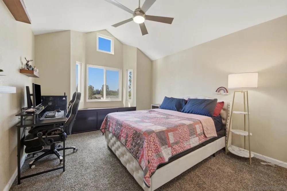2055 Lakeridge #301 Chula Vista, CA 91913