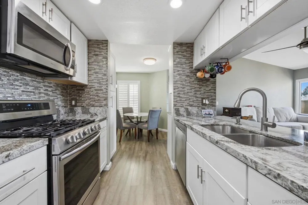 2055 Lakeridge #301 Chula Vista, CA 91913