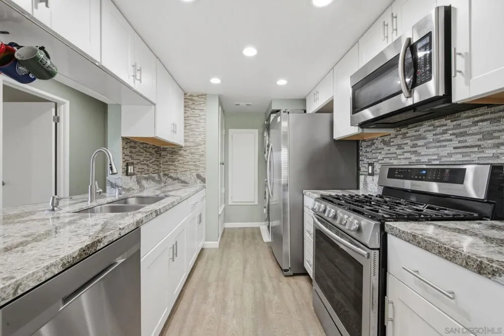 2055 Lakeridge #301 Chula Vista, CA 91913
