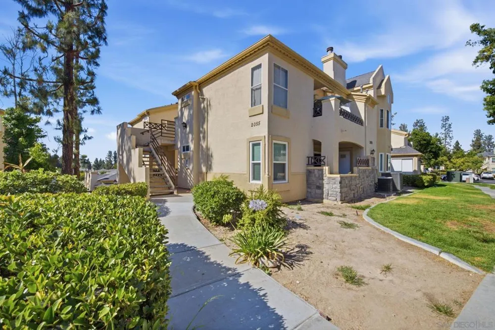2055 Lakeridge #301 Chula Vista, CA 91913