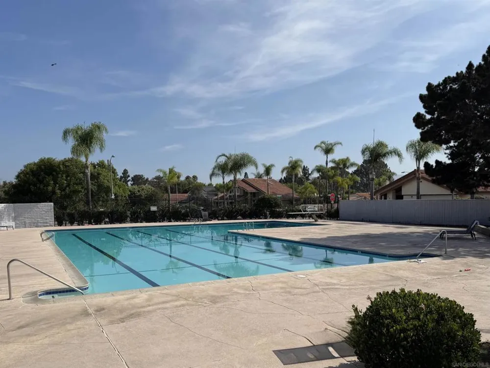 1906 Park Dale Ln Encinitas, CA 92024