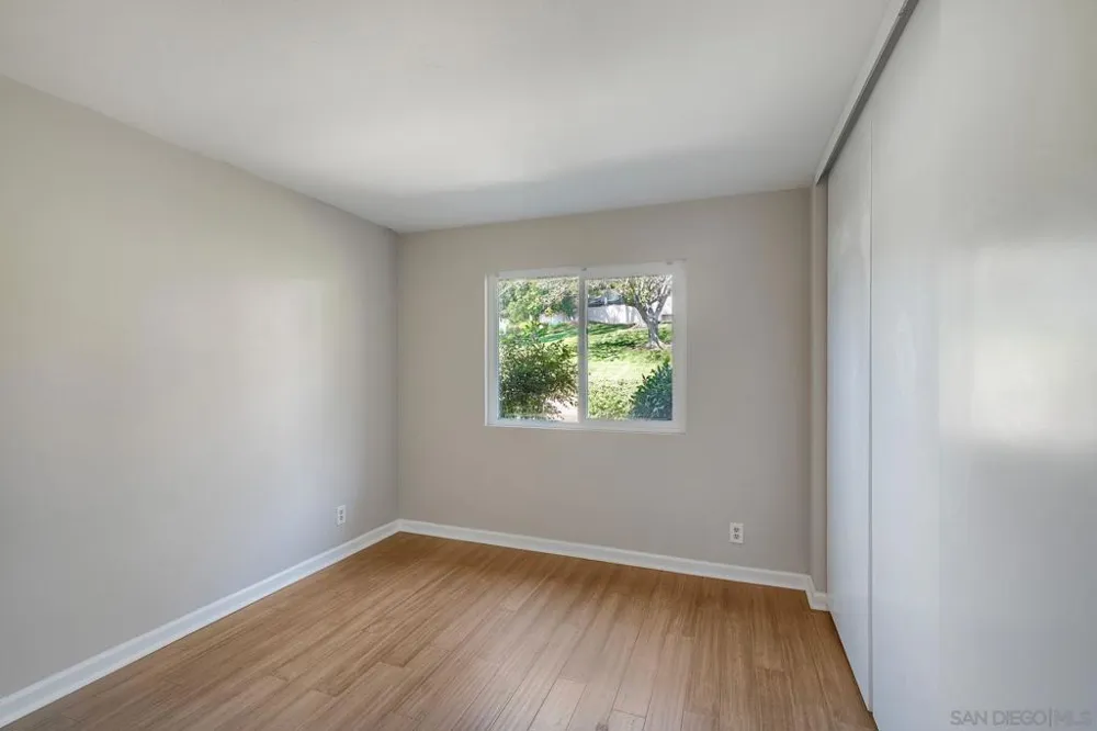 1906 Park Dale Ln Encinitas, CA 92024