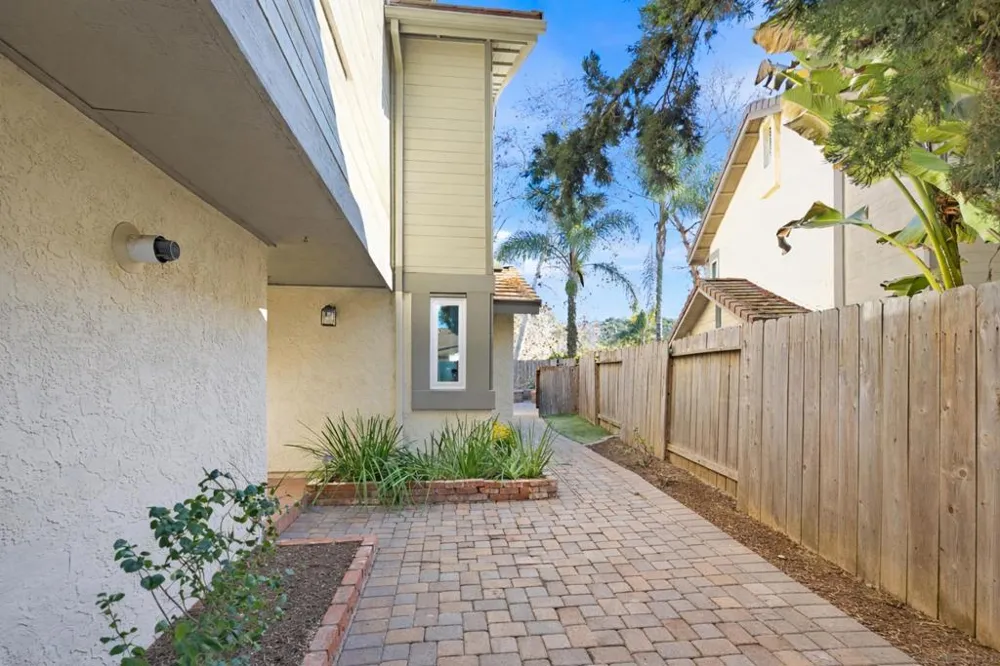 12959 Creek Park Dr Poway, CA 92064