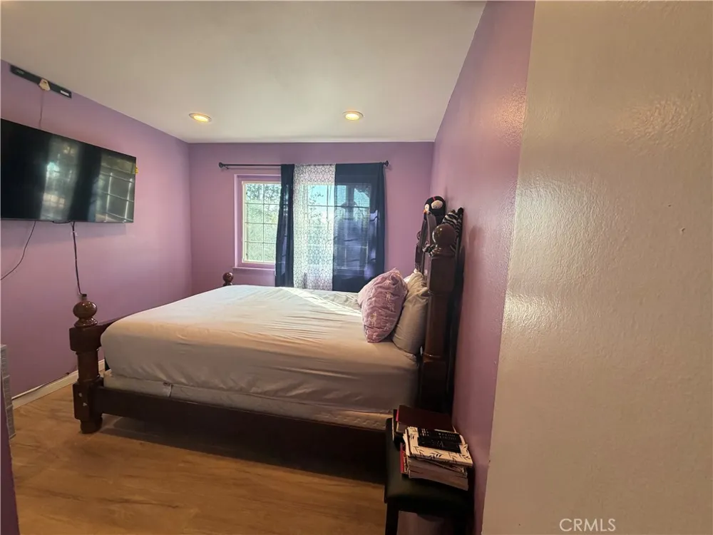7235 Fiesta Avenue Riverside, CA 92504