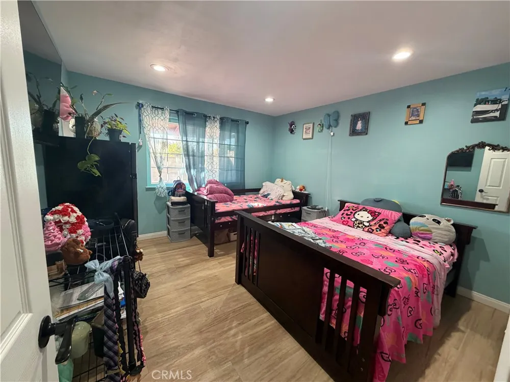 7235 Fiesta Avenue Riverside, CA 92504