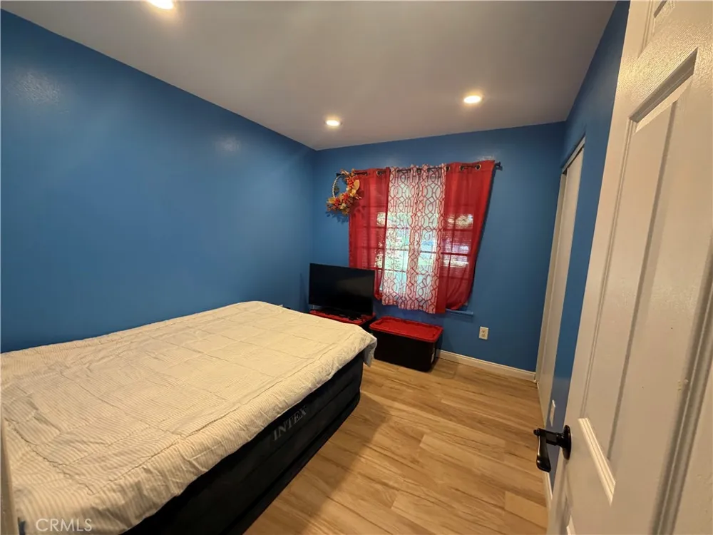 7235 Fiesta Avenue Riverside, CA 92504