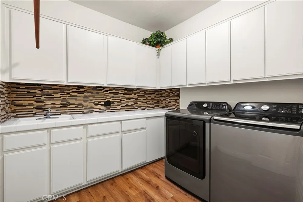 24611 Brittany Lane Newhall, CA 91321