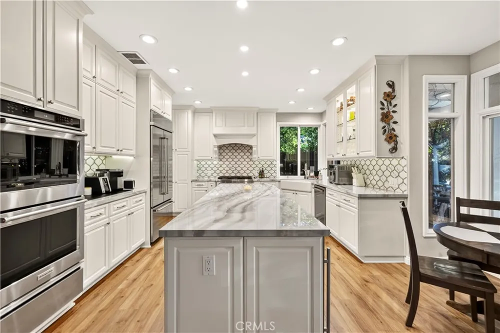 24611 Brittany Lane Newhall, CA 91321
