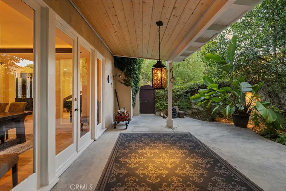 24611 Brittany Lane Newhall, CA 91321