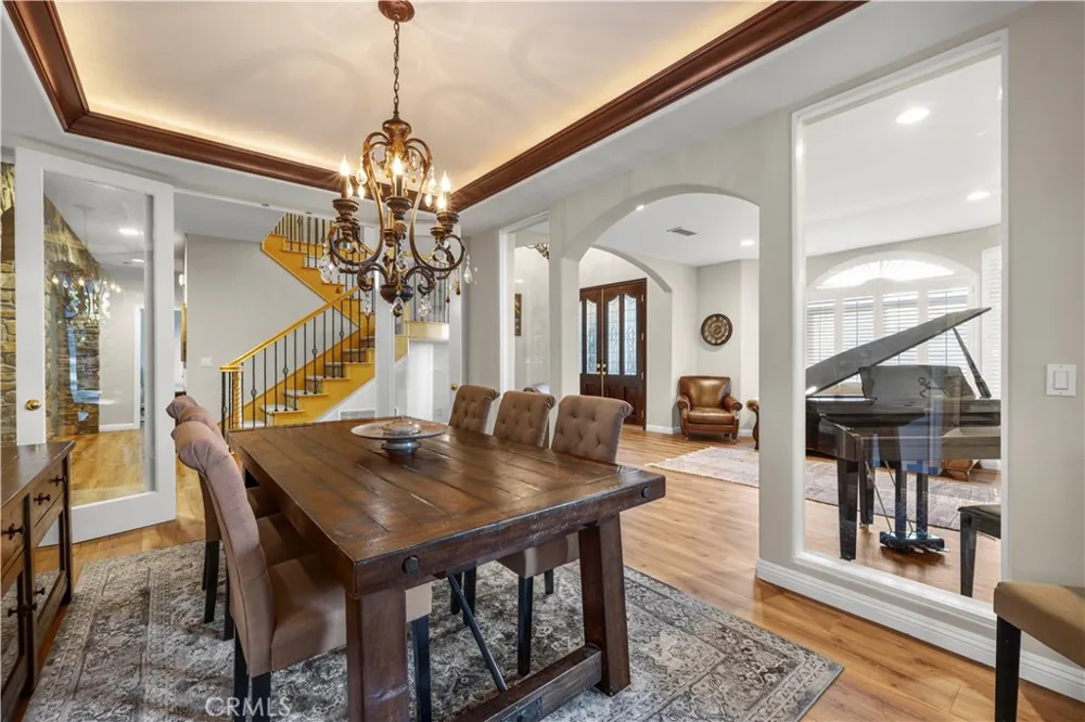 24611 Brittany Lane Newhall, CA 91321