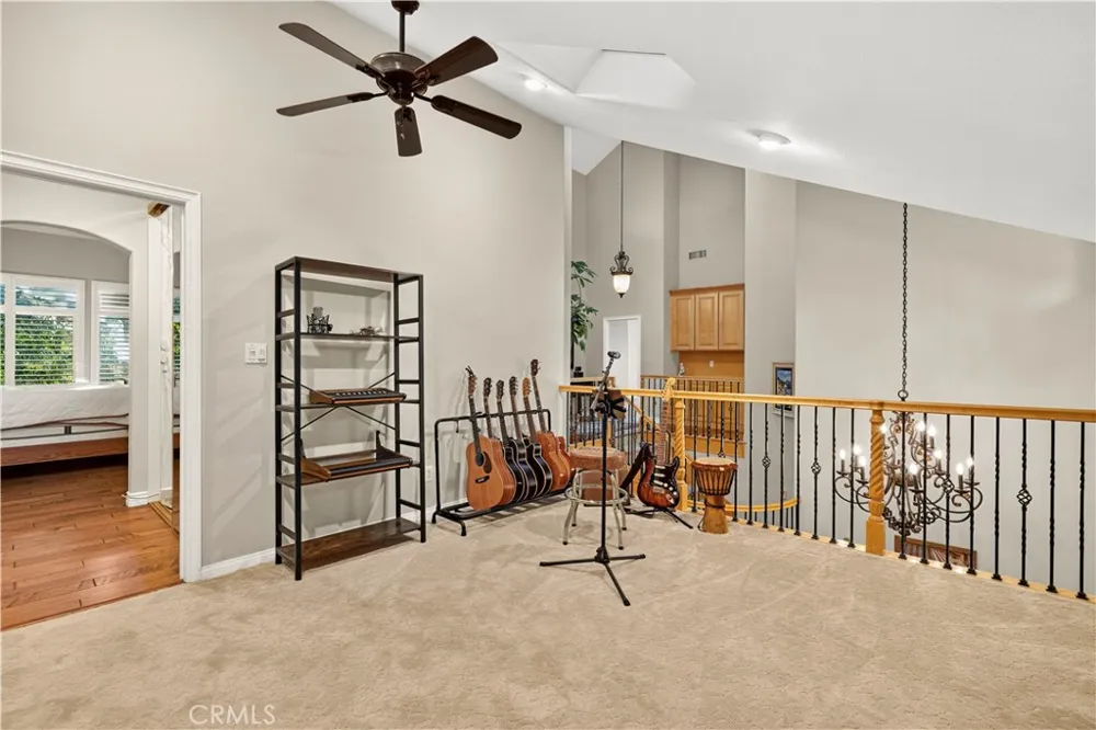 24611 Brittany Lane Newhall, CA 91321