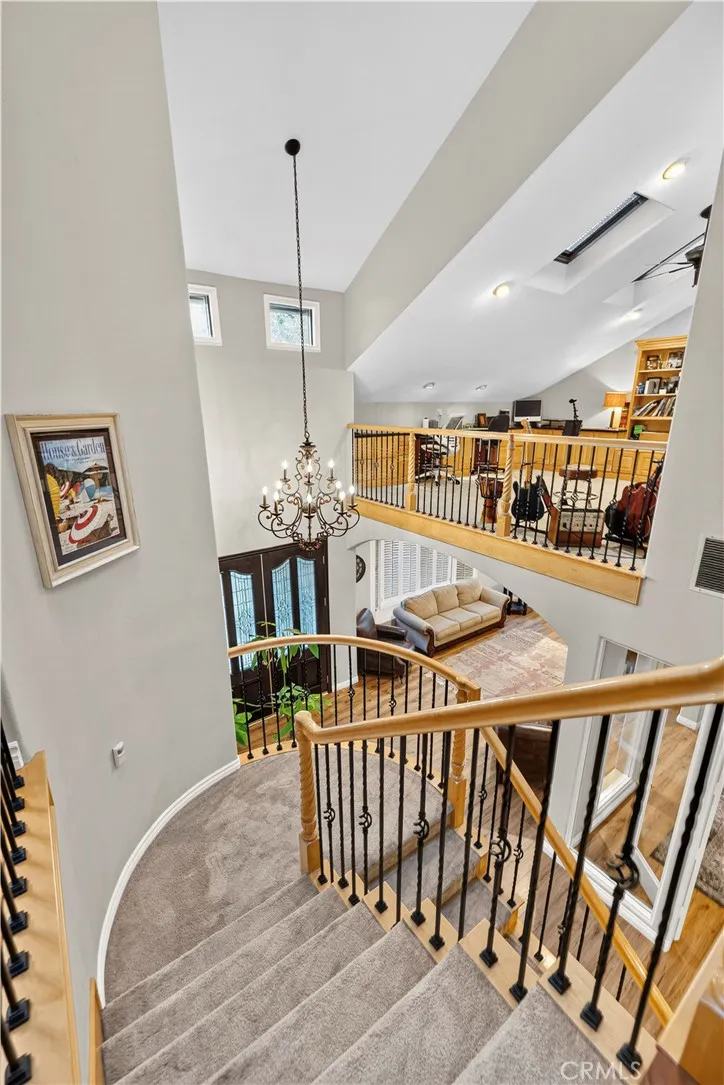24611 Brittany Lane Newhall, CA 91321
