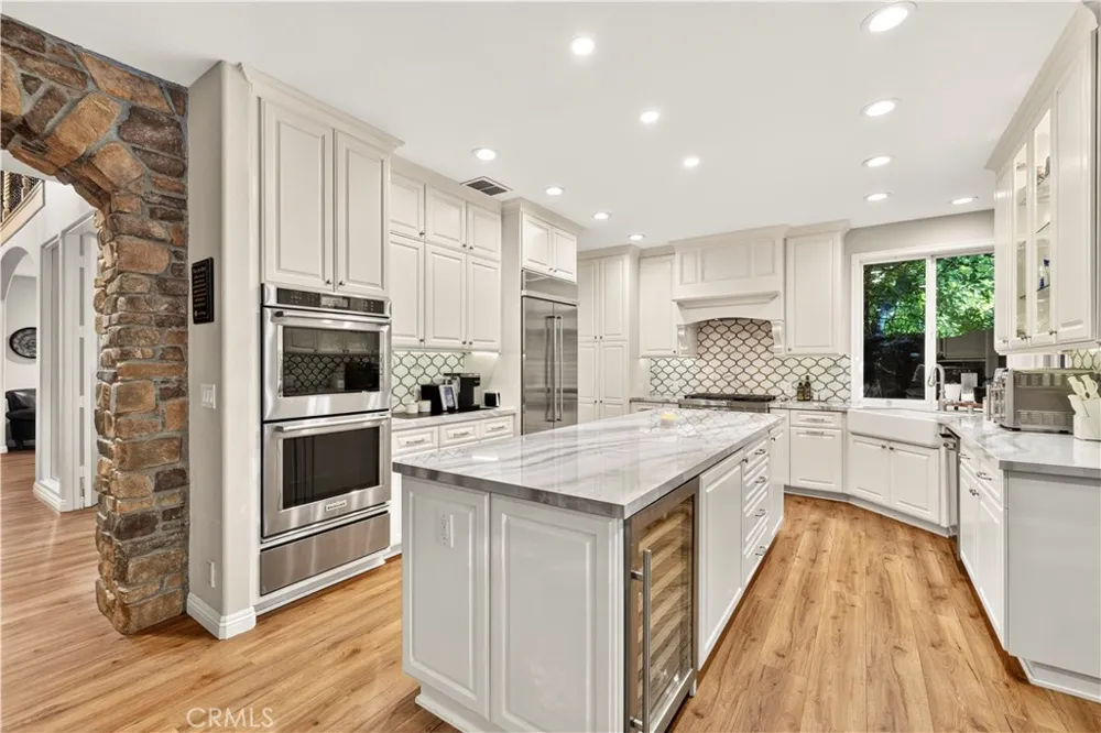 24611 Brittany Lane Newhall, CA 91321