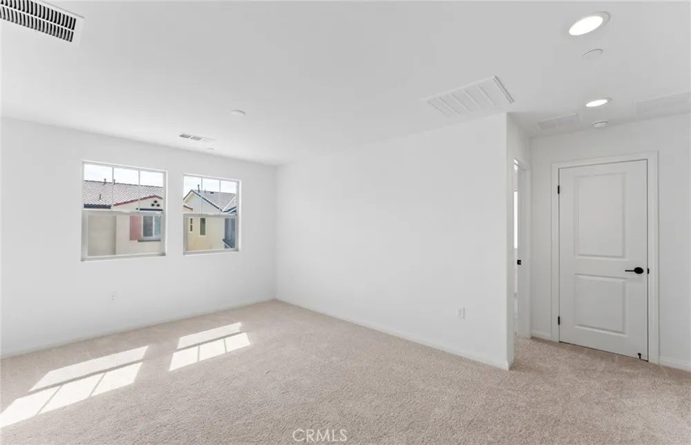4246 East Flutter Privado Ontario, CA 91761