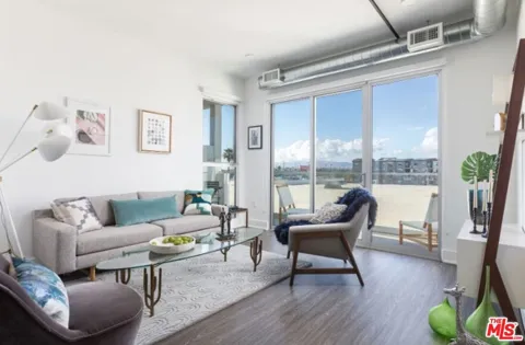 4210 Del Rey Avenue #201