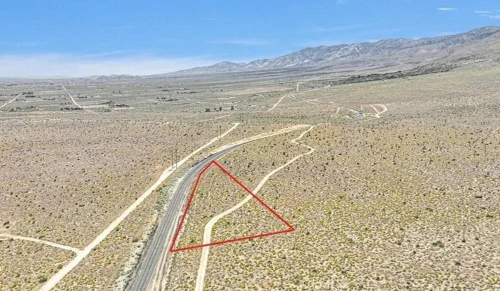 Near Sutter Lucerne Valley, CA 92356