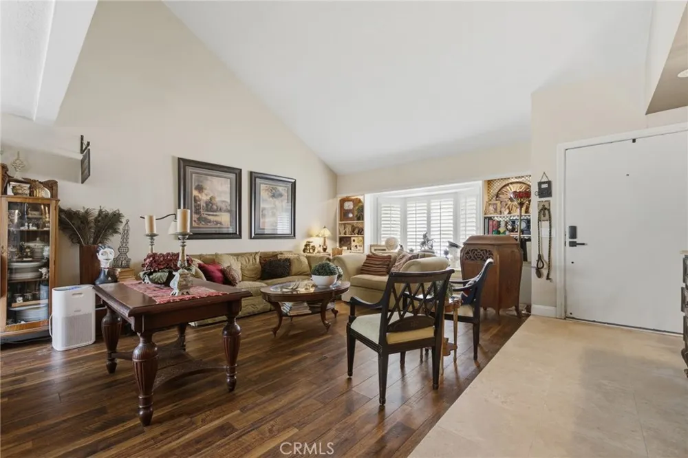 363 Grove Hill Court Brea, CA 92821