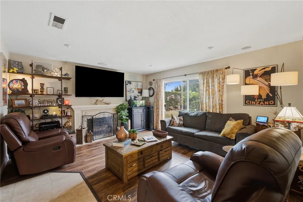 363 Grove Hill Court Brea, CA 92821